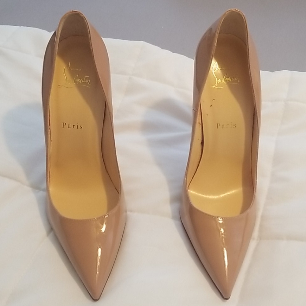 So Kate 120 Patent Pumps Sz 40 Nude